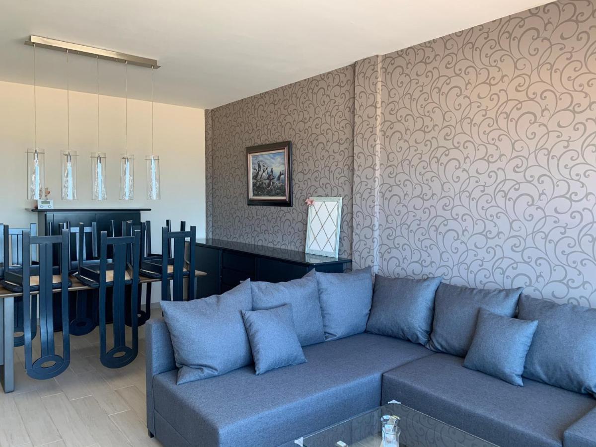 Appartement Met Zeezicht บลังเคนเบอร์เก ภายนอก รูปภาพ